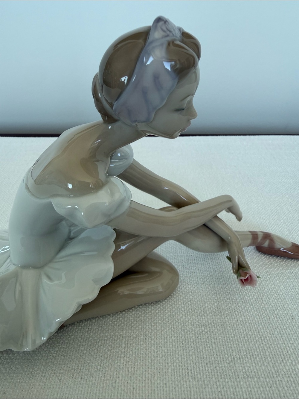 Lladro Rose Ballet Number 5919 Excellent Condition in Original Box - Picture 4 of 15